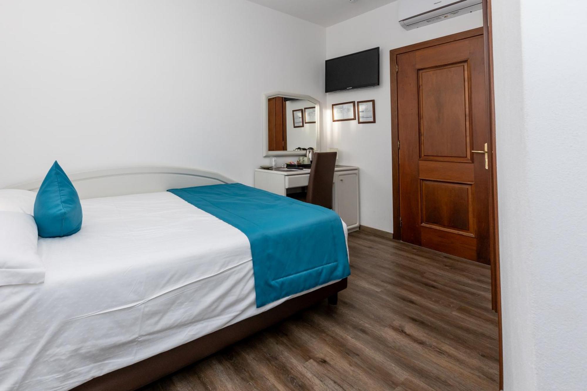 Albergo Cappello E Cadore Беллуно Экстерьер фото